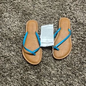 Amazon Essentials Sal Thong Sandals